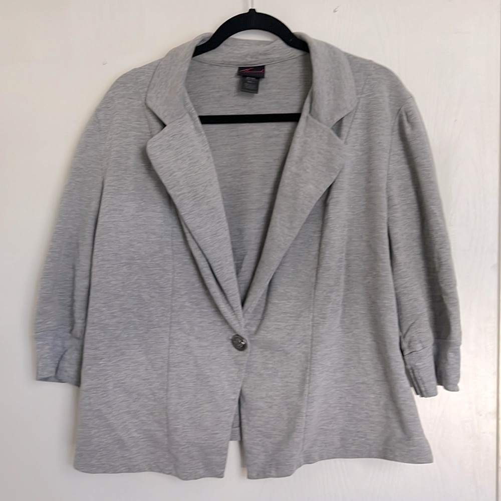 Lightweight Heather Gray Cropped Torrid Blazer (Size 1)